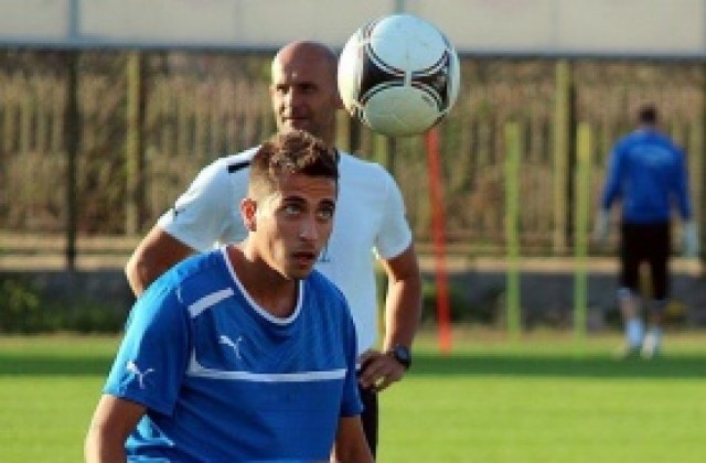 Илиян Йорданов попадна в групата на Левски, Башлиев и Везалов се завърнаха