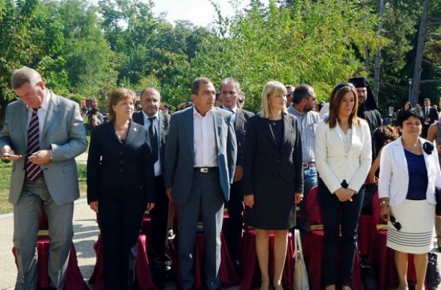 Нона Караджова уважи празника на родния си град