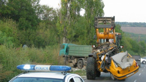 Катастрофата край с Гарван заради опасно изпреварване и висока скорост