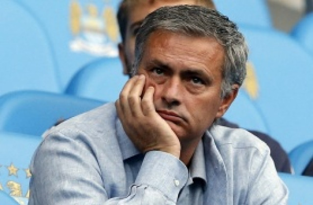 Моуриньо: В момента нямам отбор