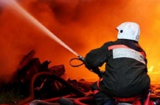 Пожар унищожи тотопункт и магазин в Силистренско