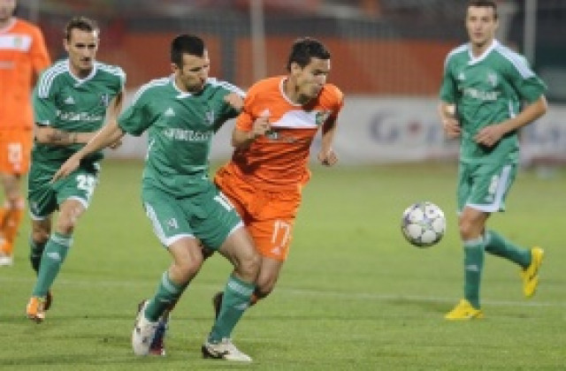 Лудогорец си тръгна сух и с 3 точки от Ловеч