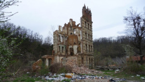 Лицата на разрухата