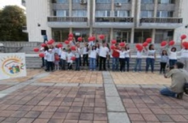 БМЧК популяризира приемната грижа