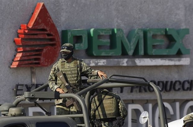 26 души загинаха при пожар в газова инсталация в Мексико