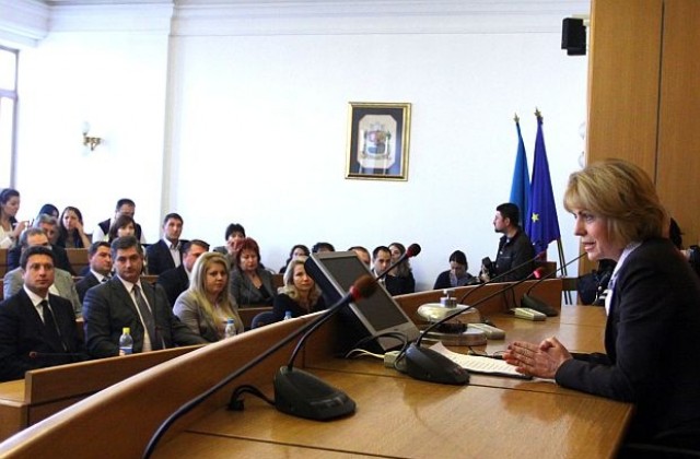 Столичните общински съветници няма да паркират безплатно в центъра на София