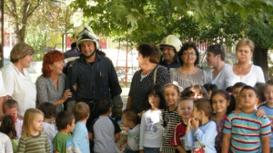 Евакуираха 120 деца заради пожар