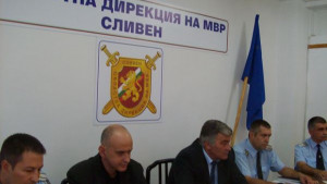Проституиращите в района на храма с патент за компаньонки