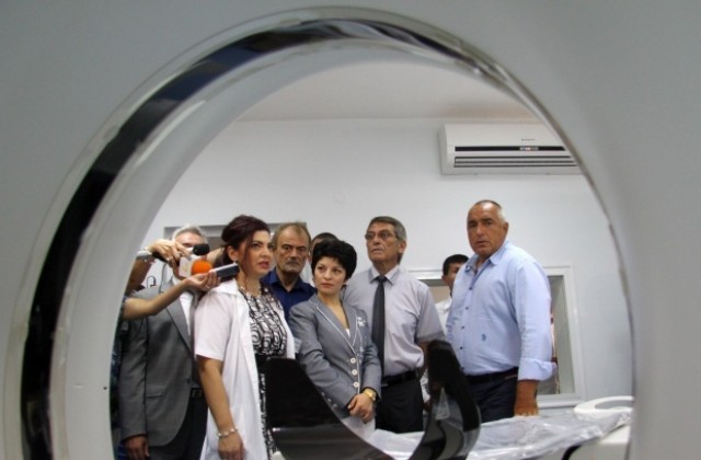 Ще измести ли машина правителството?