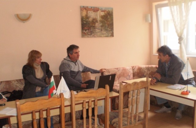 Комисията Ризов с доклад до дни