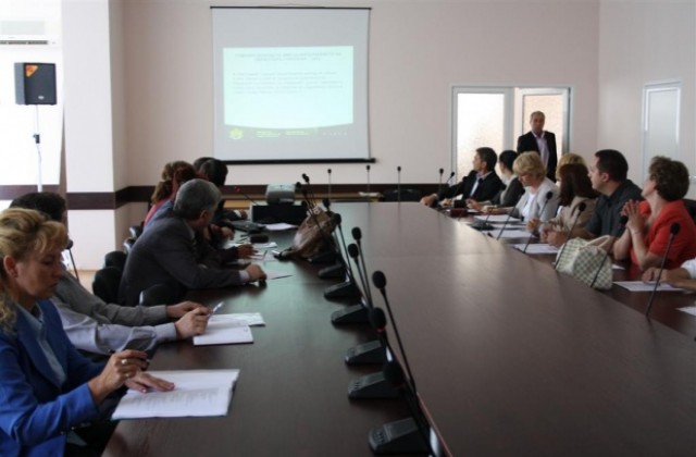 Приеха доклада за изпълнение на Областната стратегия за социалните услуги