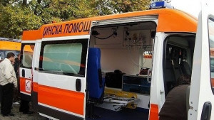 Верижна катастрофа рани жена дете пострада при друг инцидент