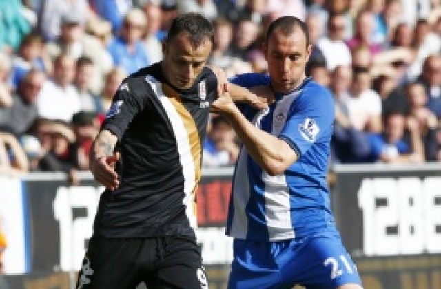 ВИДЕО: Бербатов с асистенция, Фулъм потрепери за първа победа навън