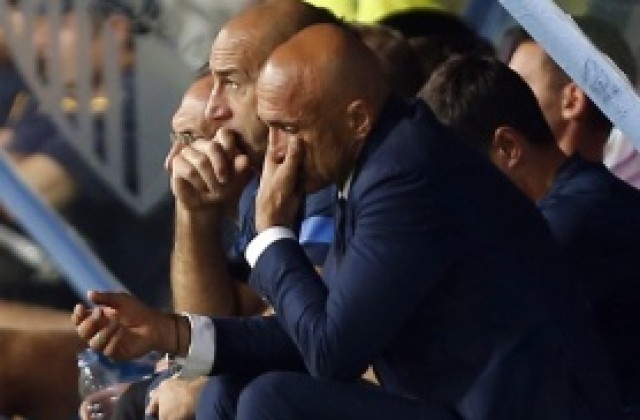 Спалети моли феновете на Зенит за търпение