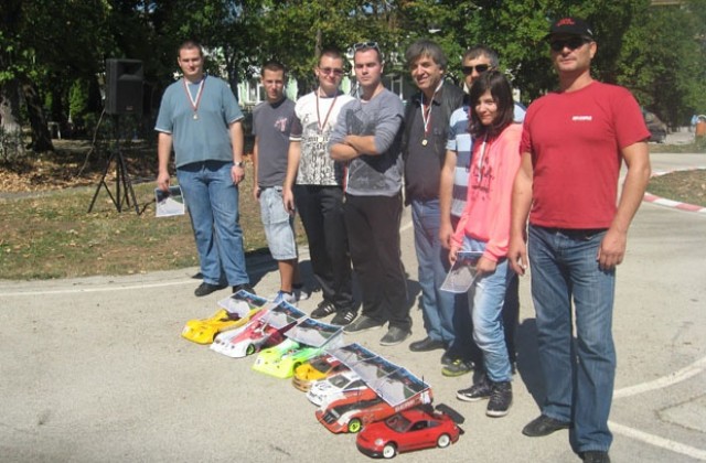 Рекорден брой медали за врачанските автомоделисти