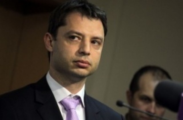 Министър Делян Добрев на бизнес форум в Русе