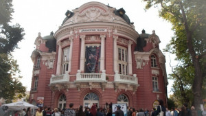 Вуйчо Ваньо следващата премиера на Драмата