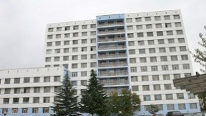 Старица опита да се самоубие със син спирт