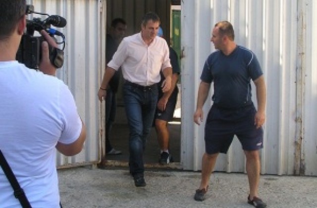 Зафиров само на крачка от Черно море