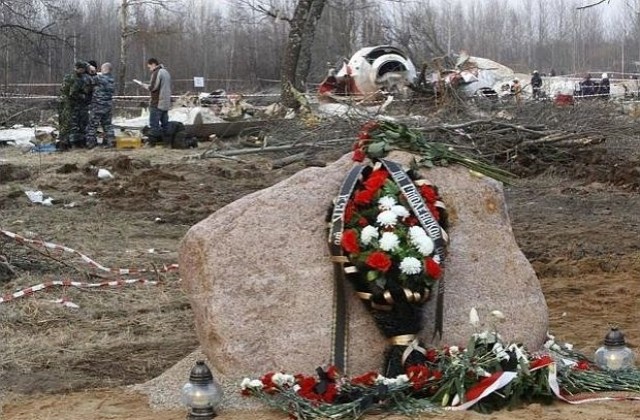 Жертва на авиокатастрофата край Смоленск погребана погрешка в друг гроб