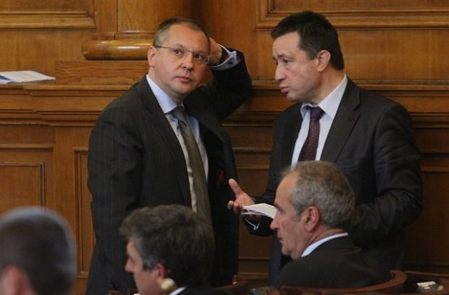 Властта увенча корупционните практики според Янаки Стоилов