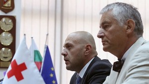 БЧК изгражда сглобяеми къщи за бедстващите в Перник