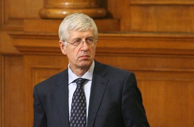 Защо продават пълната собственост върху проекта „Белене, пита Овчаров