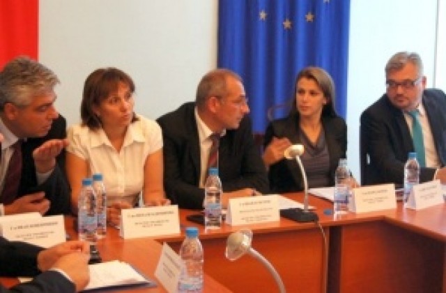 Областният участва в заседание на Съвета за развитие на СЗР