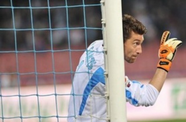 Наполи ще задържи Де Санктис