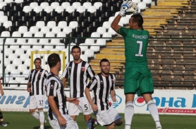 ФИФПро срещу Локо Пд: Тестовете с детектор на лъжата не са надеждни