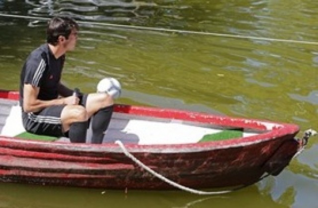 Кака се завръща в националния отбор на Бразилия