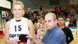 Кметът връчи плакет Русе на Христина Минкова