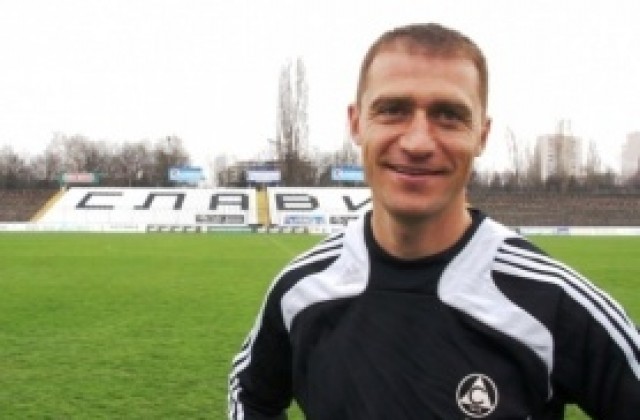 Николай Божов стана Играч на мача при първата победа на Хамрун в Малта