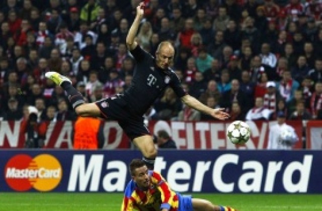 Контузия оставя Робен извън групата за мача с Вердер