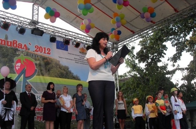 Карвинг фестивал превръща Лясковец в столица на градинарството