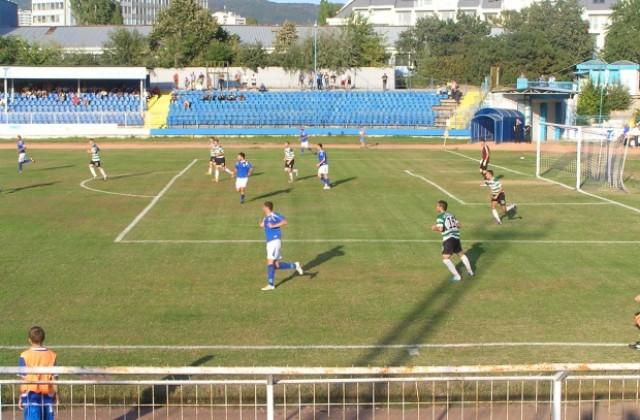 Спартак пак не допусна гол, вкара два на Раковски
