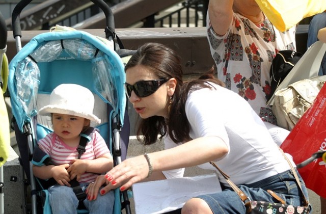 Жената свиква с майчинството след четвъртия месец