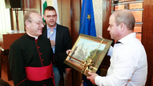 Италиански духовник гостува на Русе