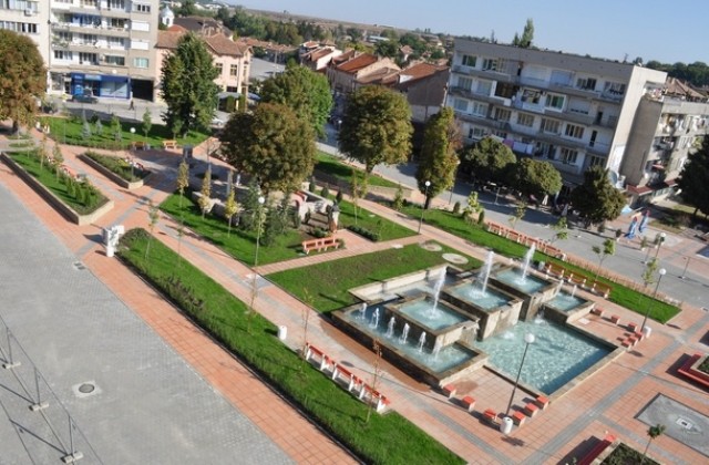 Георги Христов ще пее при откриването на обновения пощад в Павликени