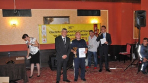 Младши автоконтрольор Момчил Григоров от Габрово Пътен полицай на 2012