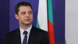 Добрев Първо народът да се произнесе за Белене
