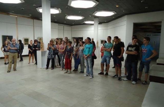 Наградиха най-добрите художници от „Врачанска есен