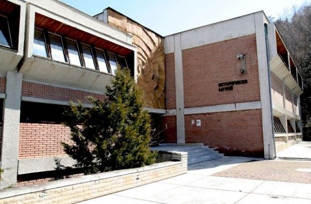 Музеен урок събра истории на бежанци от Балканска война