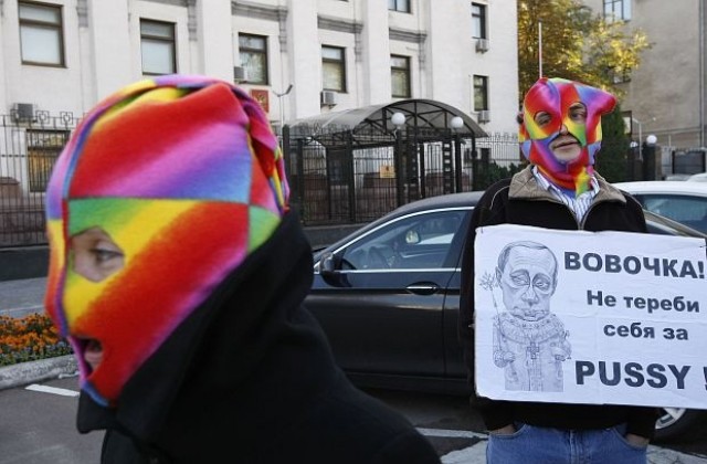 Подканиха Русия да съблюдава по-добре демокрацията и правата на човека