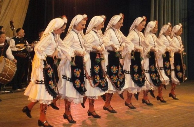 Ансамбъл Пирин с премиерен спектакъл