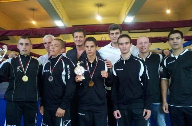 Боксовият клуб с нов Управителен съвет, Емил Димитров остава президент