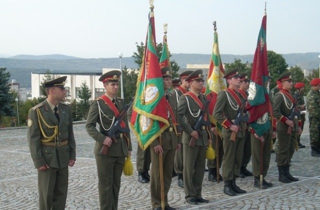 С академична клетва и демонстрации откриват новата учебна година в НВУ В. Левски