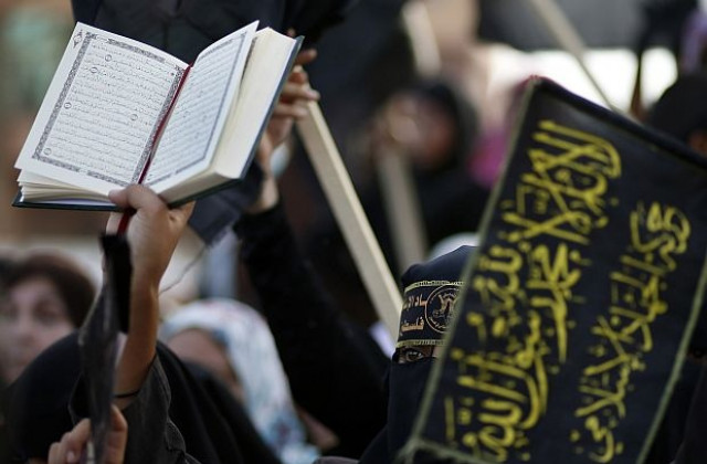 Ислямистки шейх: Изтеглете войските си от Афганистан