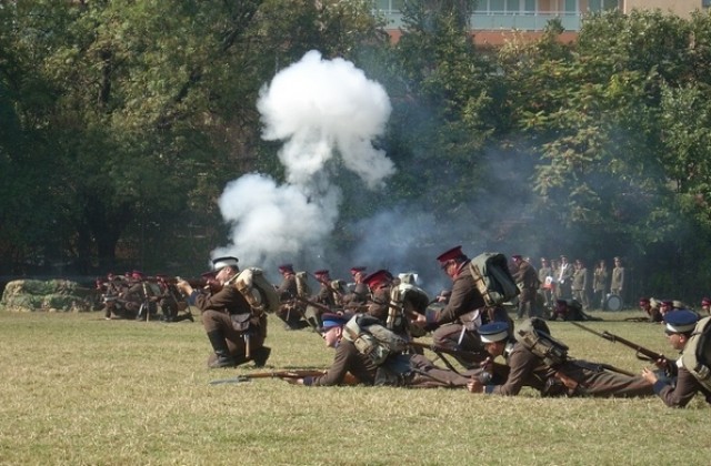 100 години по-късно Велико Търново видя победата при Бунархисар