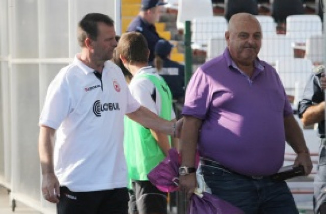 Венци Стефанов: Щом съдията не свири за ЦСКА, значи е педер**т